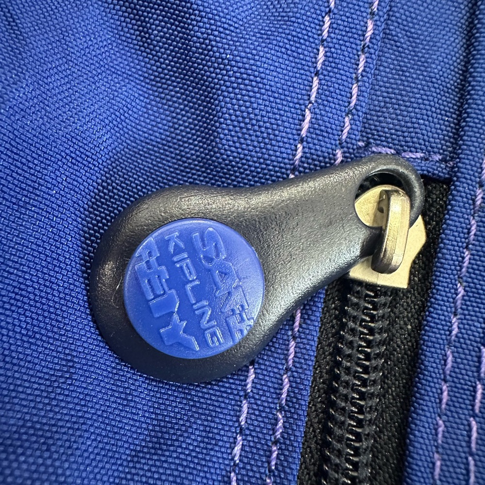 Vintage Kipling Safety small blue backpack - excellent condition - Picture 11 of 12